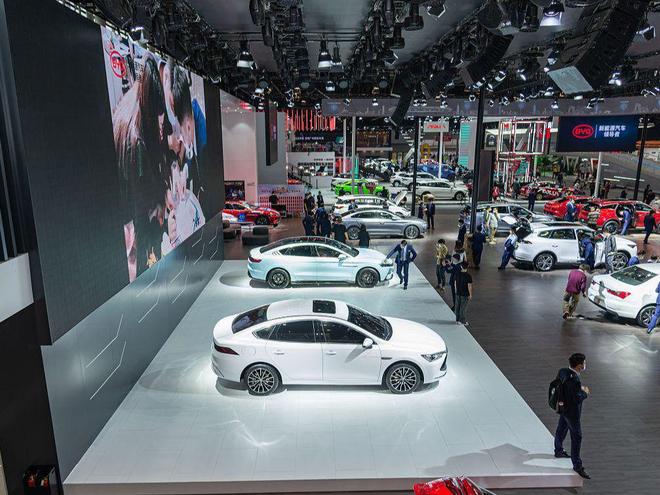 汽车零部件企业展厅：盛世笔特用动态模型还原生产流程